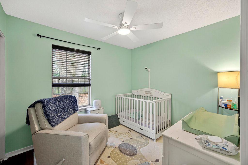 Image 14 of property listing at 2358 Park Stone Drive, Charleston, SC 29414