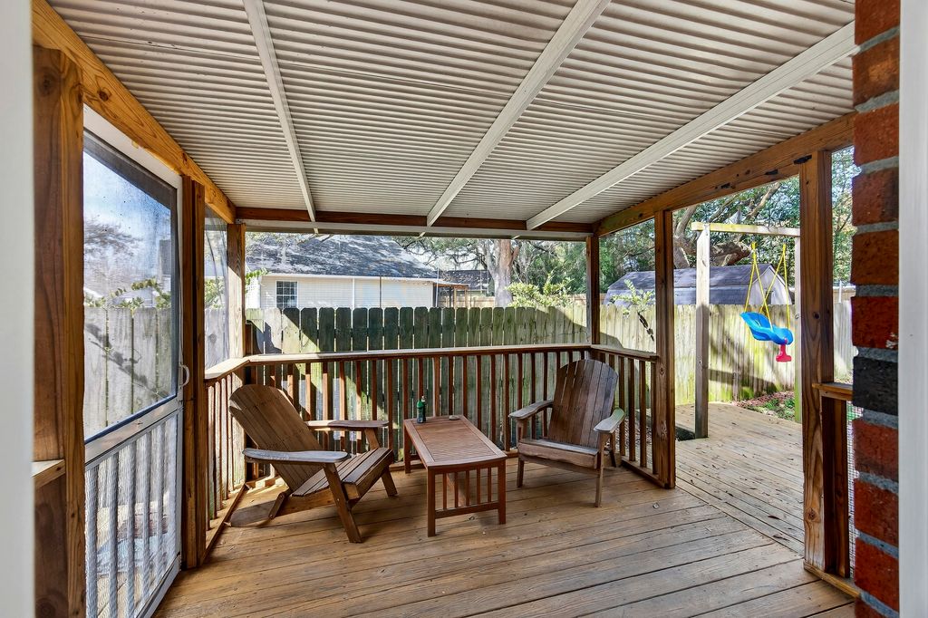 Image 19 of property listing at 2358 Park Stone Drive, Charleston, SC 29414