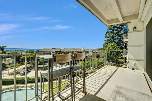 101 Scholz Plaza, Newport Beach, CA 92663