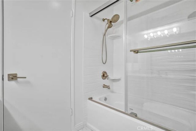 101 Scholz Plaza, Newport Beach, CA 92663