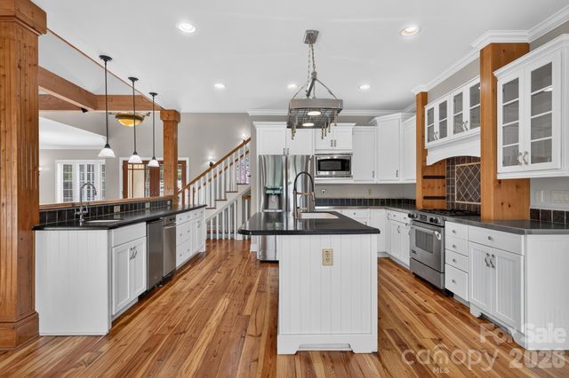 133 Gunpowder View Circle, Granite Falls, NC 28630
