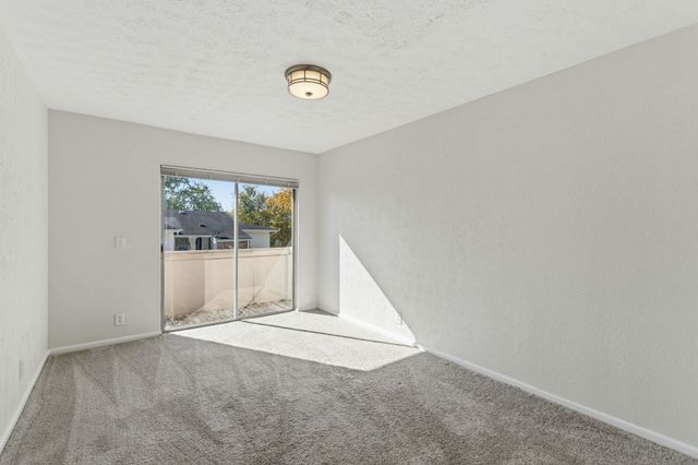 810 Bellevue Rd Apt 214, Nashville, TN 37221