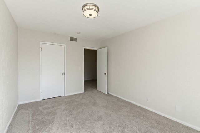 810 Bellevue Rd Apt 214, Nashville, TN 37221