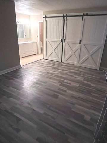 56 Timberlane Road, Matteson, IL 60443