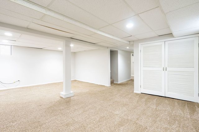 10619 S Sawyer Avenue, Chicago, IL 60655