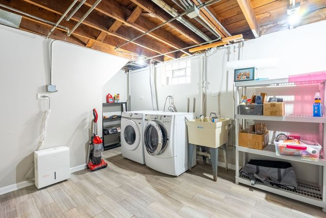 10619 S Sawyer Avenue, Chicago, IL 60655