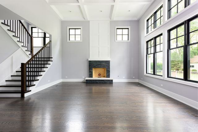 440 Briarhill Road, Glenview, IL 60025