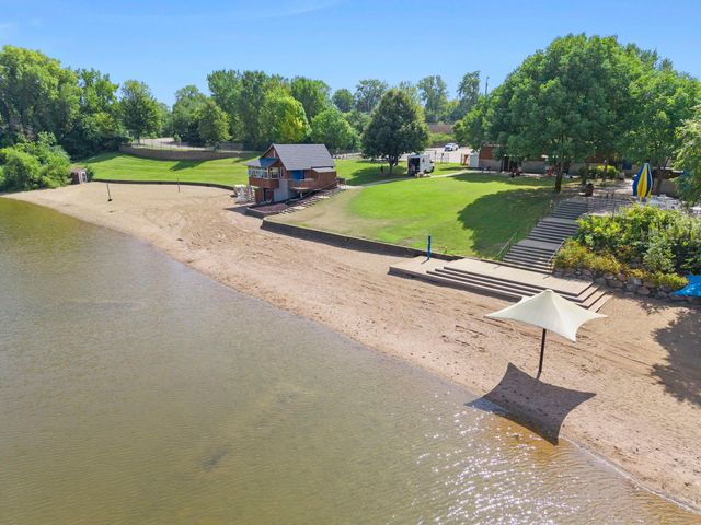 5332 Beachside Drive, Minnetonka, MN 55343