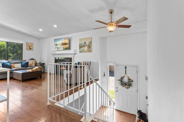 5332 Beachside Drive, Minnetonka, MN 55343