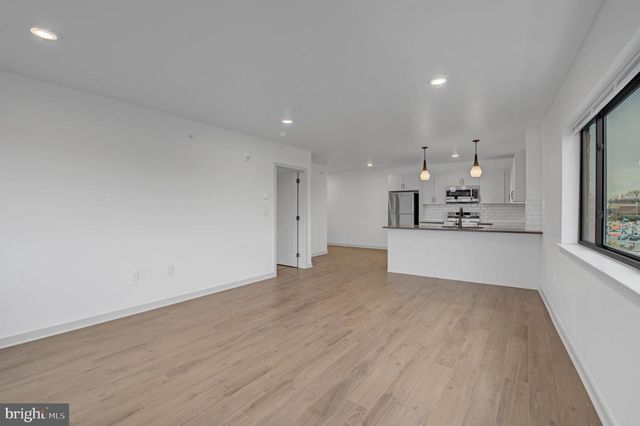 6808 RIDGE AVE #406, Philadelphia, PA 19128