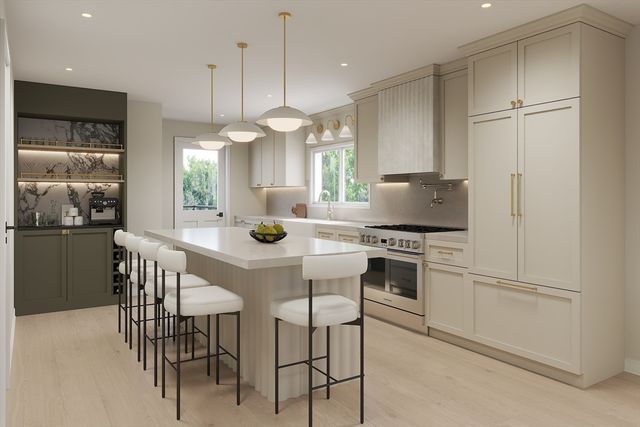 34 Governor Winthrop Rd 1, Somerville, MA 02145