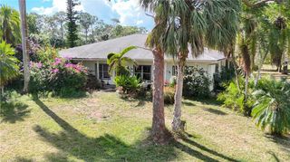 7820 Rich RD, North Fort Myers, FL 33917