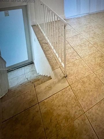 984 W 40th Street 2, Hialeah, FL 33012