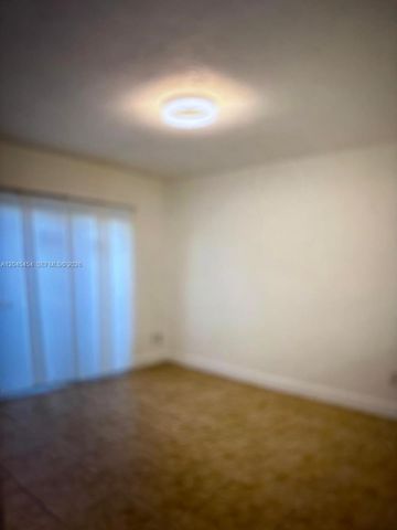 984 W 40th Street 2, Hialeah, FL 33012