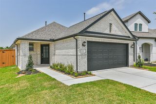 3213 Cornflower Coast Court, Texas City, TX 77568
