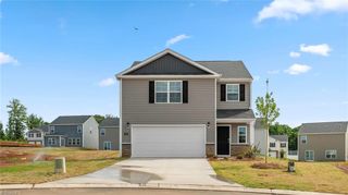 633 Beechwood Circle, Thomasville, NC 27360