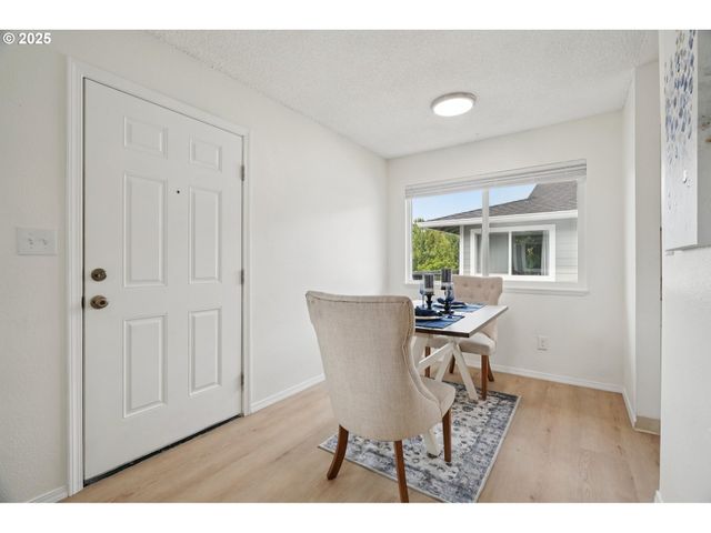 1495 Ne KANE Dr Ne, Gresham, OR 97030