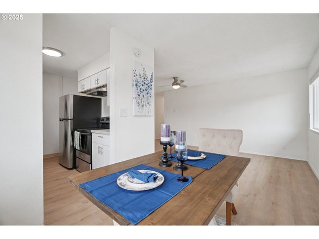 1495 Ne KANE Dr Ne, Gresham, OR 97030