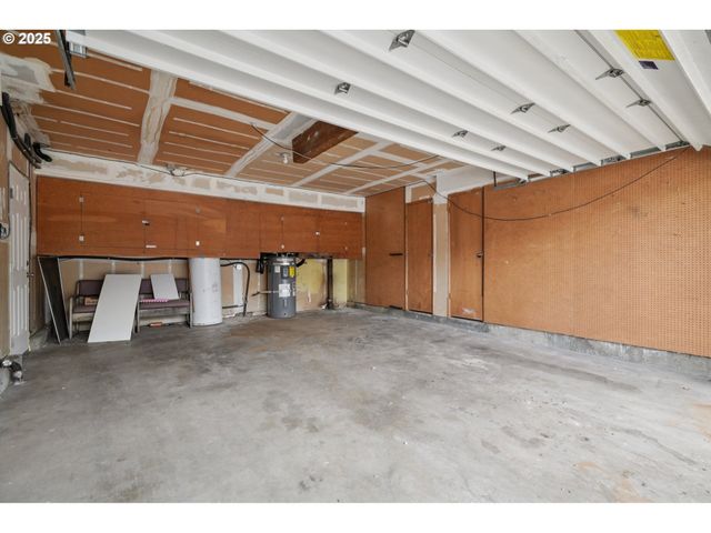 1495 Ne KANE Dr Ne, Gresham, OR 97030