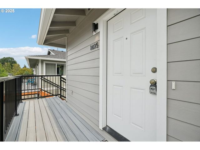 1495 Ne KANE Dr Ne, Gresham, OR 97030