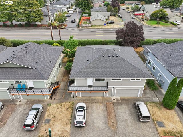 1495 Ne KANE Dr Ne, Gresham, OR 97030