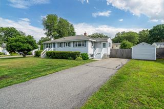 29 Green Acre Drive, Salem, NH 03079