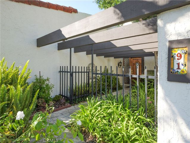91 Cypress Way, Rolling Hills Estates, CA 90274