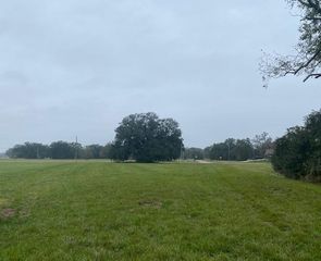 218 Cattle Drive Trail, Angleton, TX 77515