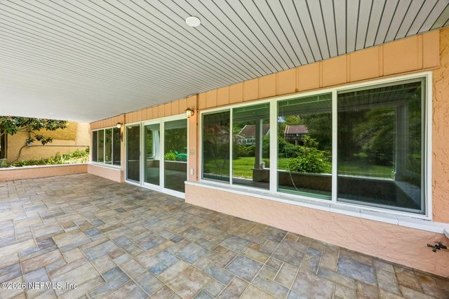 2724 COVE VIEW Drive N, Jacksonville, FL 32257