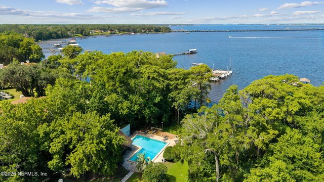 2724 COVE VIEW Drive N, Jacksonville, FL 32257