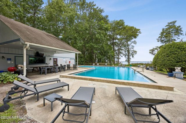 2724 COVE VIEW Drive N, Jacksonville, FL 32257