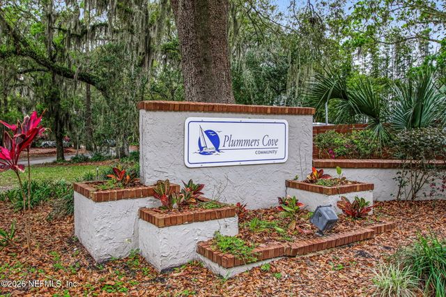 2724 COVE VIEW Drive N, Jacksonville, FL 32257
