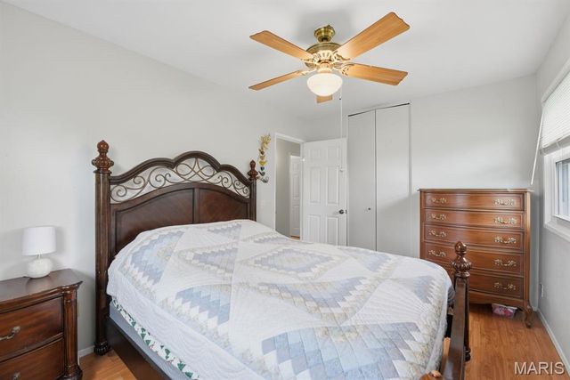 5044 Tealby Lane, St Louis, MO 63128