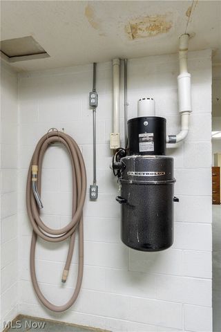 2760 Stockman Court, Stow, OH 44224