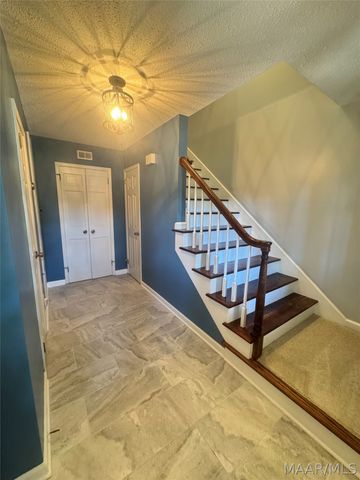 4001 Ray Drive, Montgomery, AL 36109