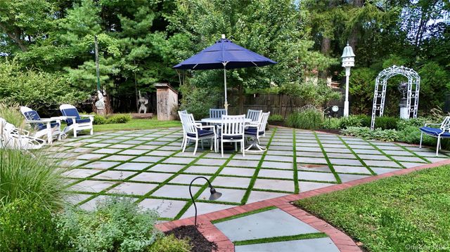 20 Demarest Avenue, West Nyack, NY 10994