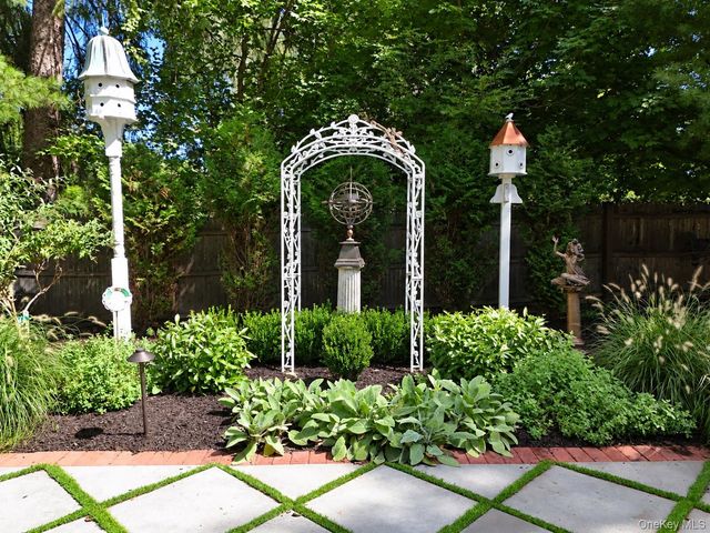 20 Demarest Avenue, West Nyack, NY 10994
