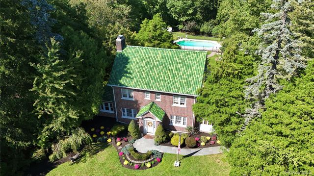20 Demarest Avenue, West Nyack, NY 10994