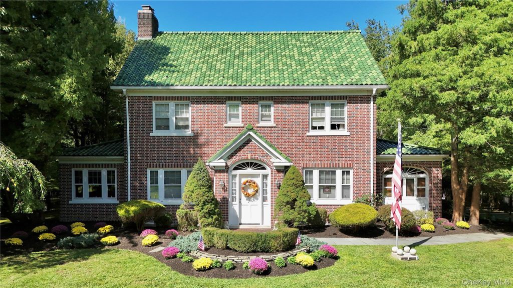 20 Demarest Avenue, West Nyack, NY 10994 — photo 2