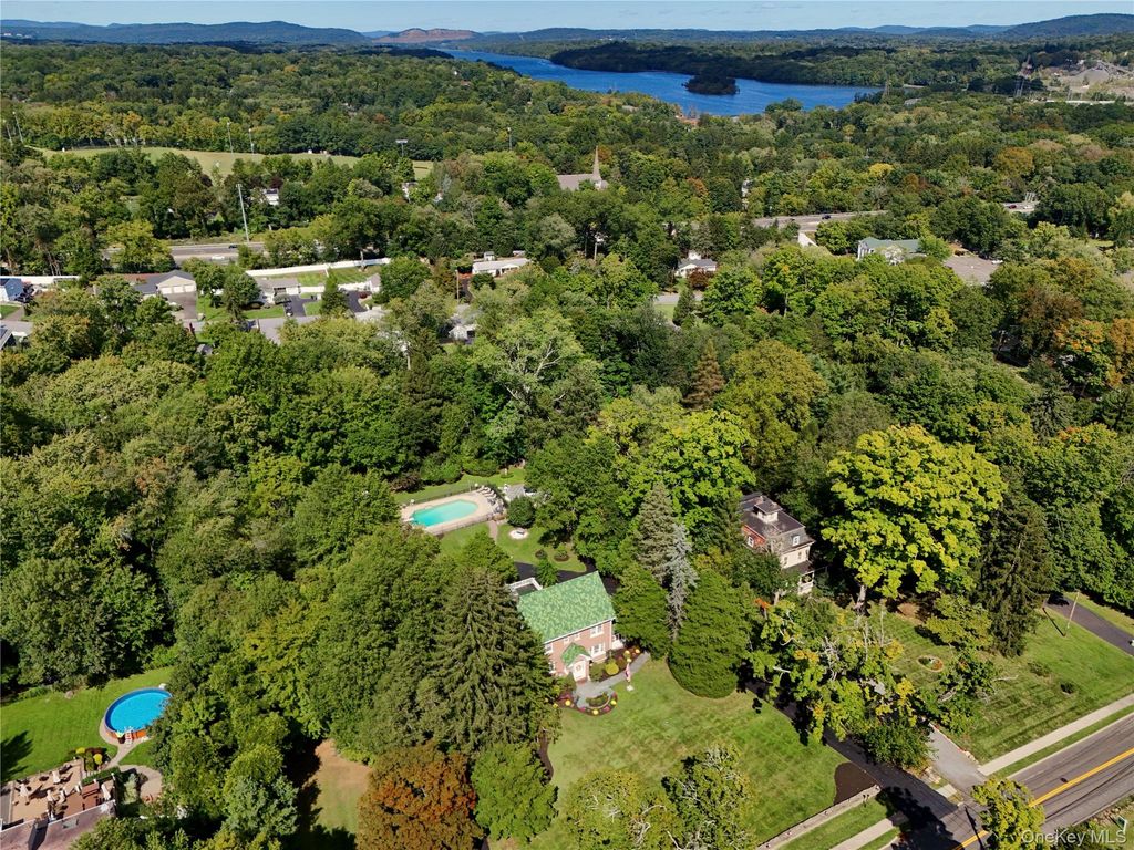 20 Demarest Avenue, West Nyack, NY 10994 — photo 5