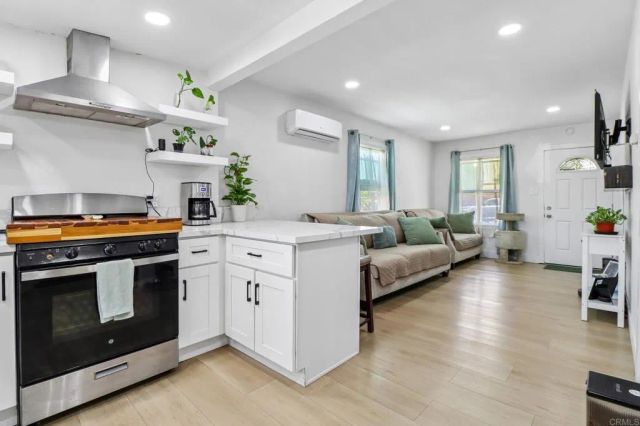 133 Natal Way, Vista, CA 92083