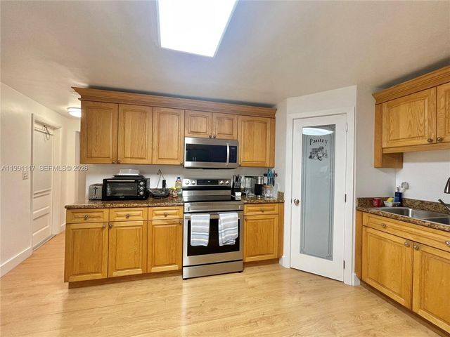 501 NE 110th Ter, Miami, FL 33161