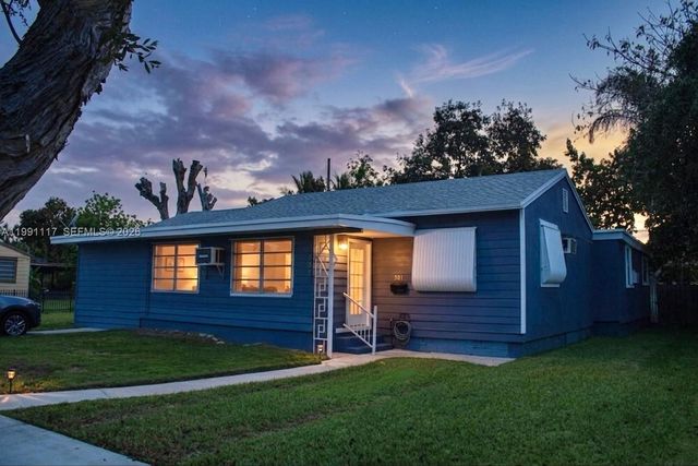 501 NE 110th Ter, Miami, FL 33161