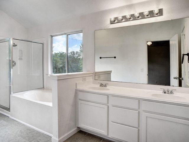 117 High Point BLVD, Cedar Creek, TX 78612