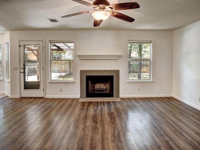 117 High Point BLVD, Cedar Creek, TX 78612