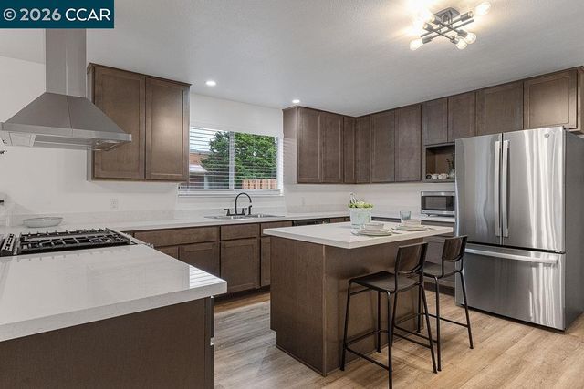 231 Star St, Oakley, CA 94561