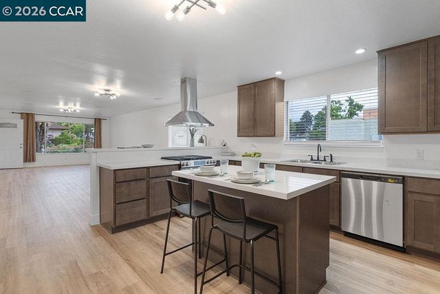 231 Star St, Oakley, CA 94561