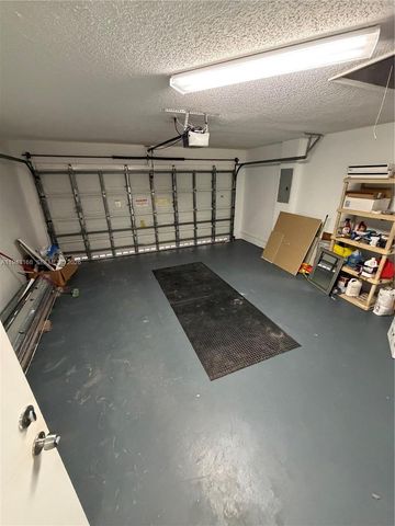 14640 SW 132nd Ct, Miami, FL 33186