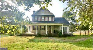 56 W Ridgeway Road, Maysville, GA 30558