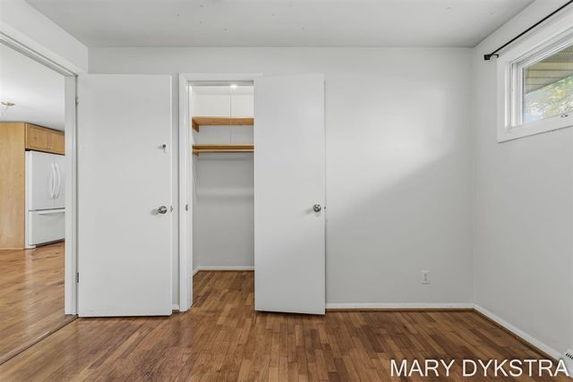 585 Huizenga Avenue, Zeeland, MI 49464